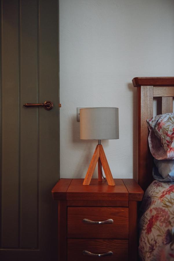 Lizzie'S Cottage Drumaroad ภายนอก รูปภาพ