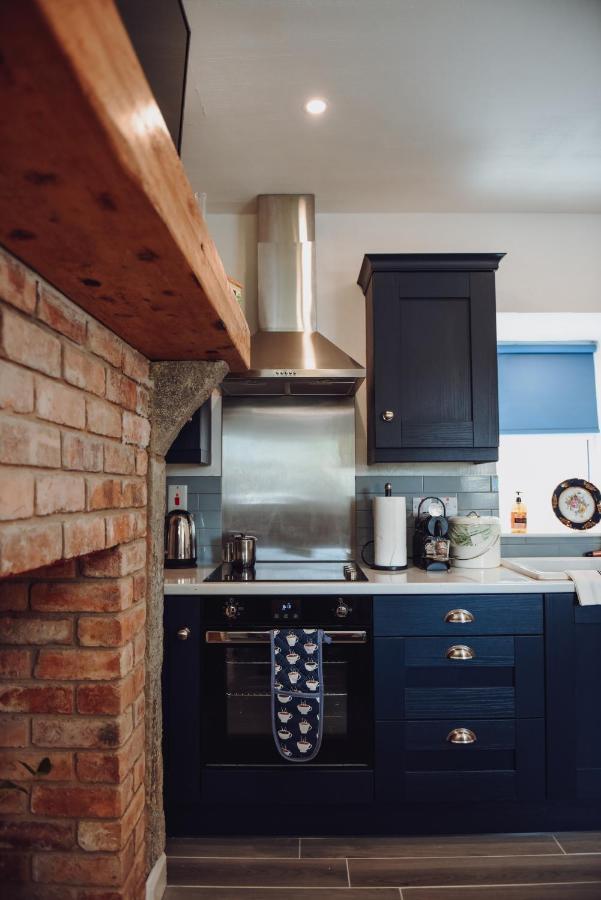 Lizzie'S Cottage Drumaroad ภายนอก รูปภาพ